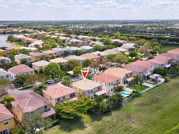 3rd image of 2578 Sawyer Terrace