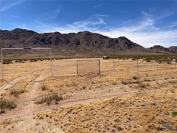 3rd image of 0 Barstow Rd