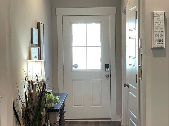 4th image of 4227 Aragorn Way