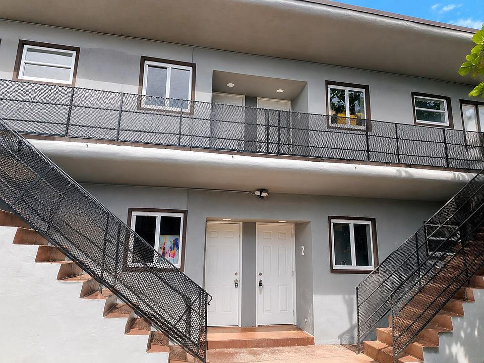 1st image of 638 NE 166th St APT 3