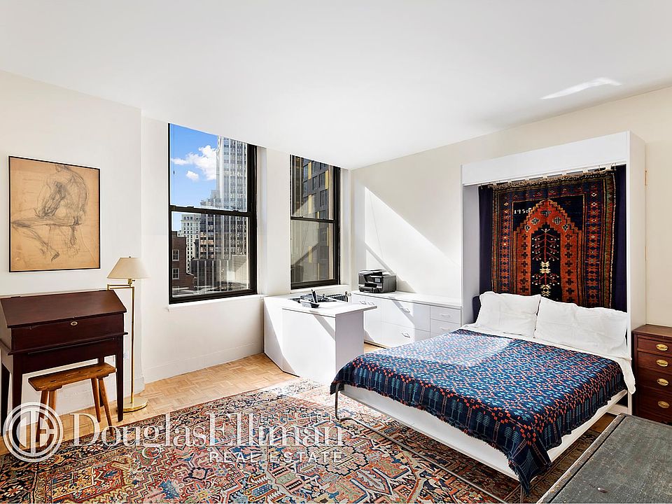 1st image of 3 Hanover Sq APT 11D