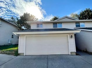 1801 NE Purcell Blvd APT 11, Bend, OR 97701