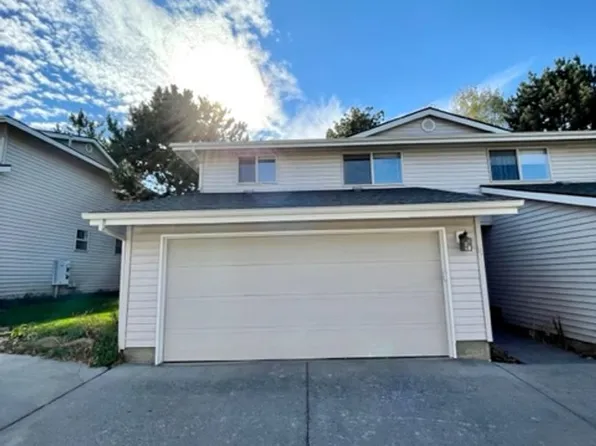 1801 NE Purcell Blvd APT 11, Bend, OR 97701