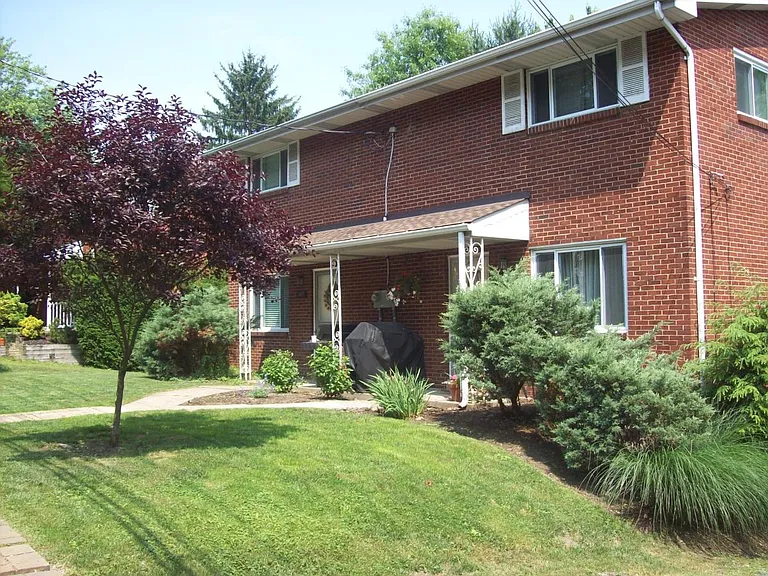 Cumberland Rd — Photo 1