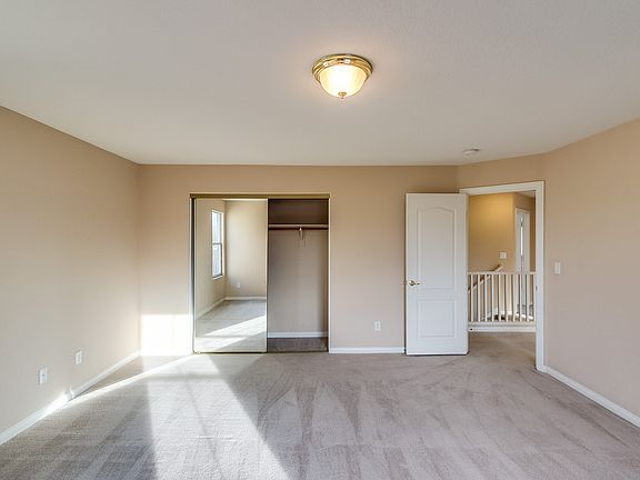 3rd image of 3198 Monaco Shores Dr