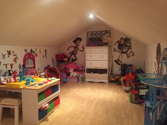 Finished Attic / not 1 of the 4 bedrooms