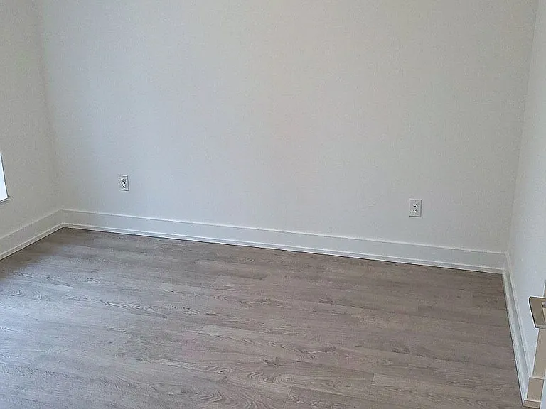 5 Mabelle Ave #533 — Photo 4