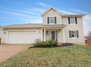1400 Hollow Ridge Dr NE, Rockford, MI 49341