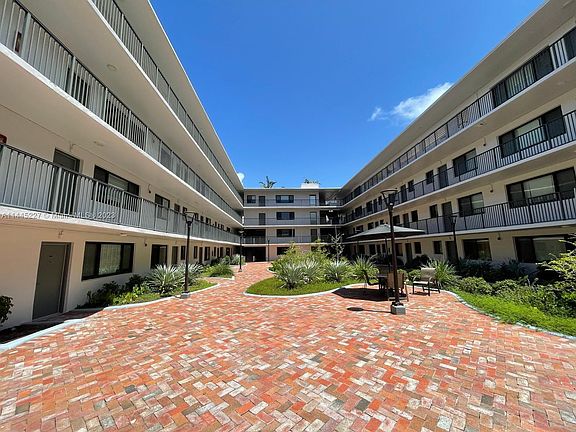 3rd image of 2930 Day Ave APT N301