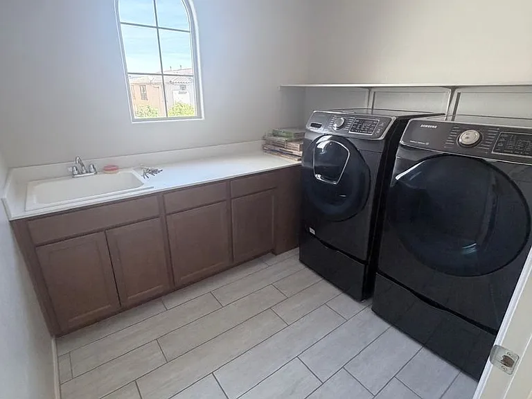 10025 Desert Bighorn Ct — Photo 22