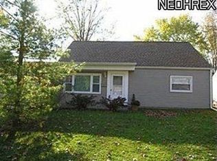 4880 Southwood Dr, Sheffield Lake, OH 44054