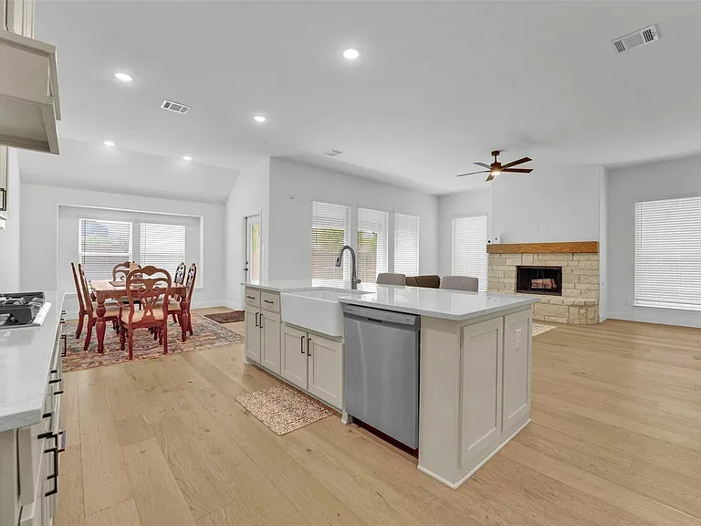 5500 Pooley Ln — Photo 9