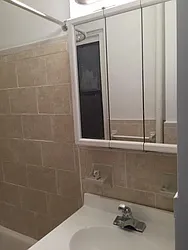 Rented by Roberto Guilbet, LREB