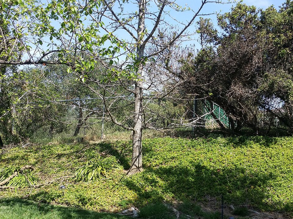 2nd image of 1152 Arroyo Pacifica