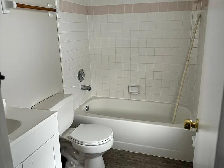 11813 Mintwood Ct — Photo 13