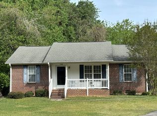 1208 Bland Cir, Sanford, NC 27330