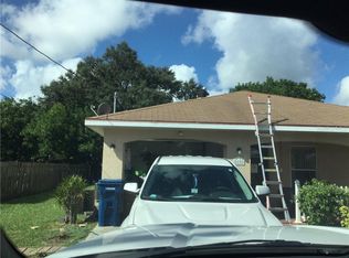 2128 4th St E, Bradenton, FL 34208