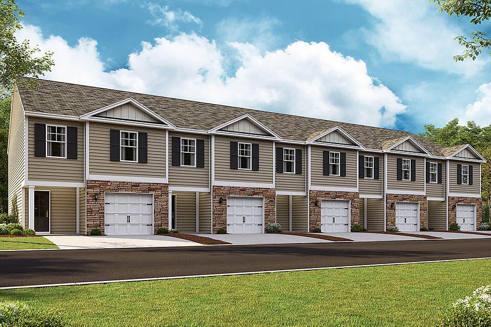 2nd image of 1048 Saylors Pl