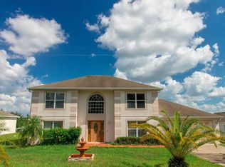 1922 Thorngate Ln, Mascotte, FL 34753