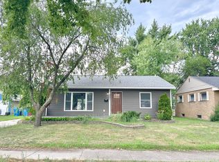 3021 Eastland Rd, Muskegon, MI 49441