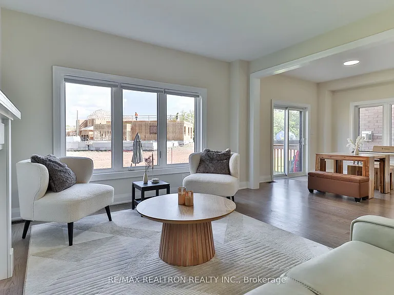15 George Ellis Dr — Photo 7