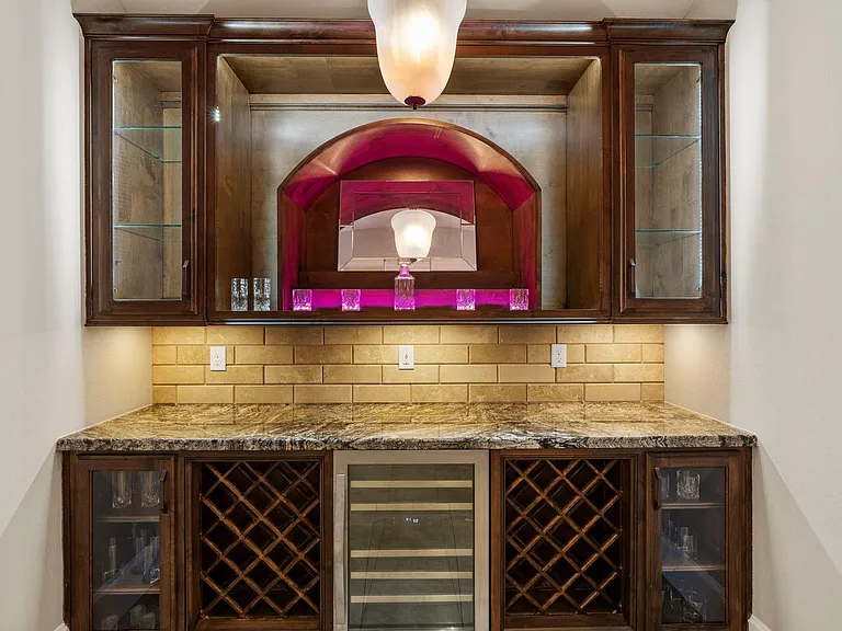 6806 Heron Dr — Photo 21