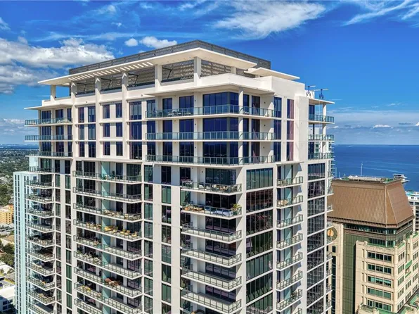 275 1ST AVENUE S #4004, ST PETERSBURG, FL 33701
