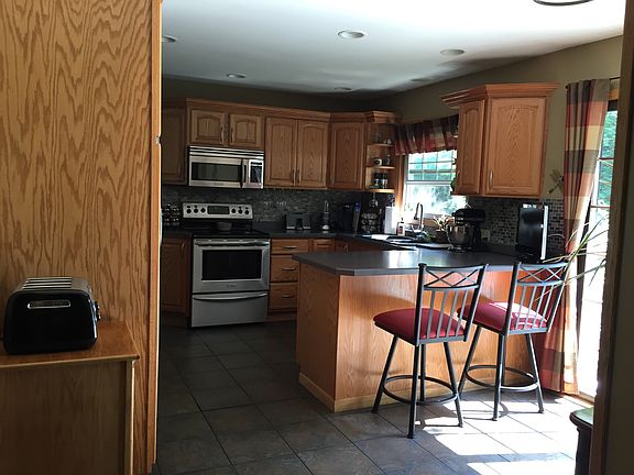 2nd image of 12 Walters Ct