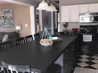 350 Liliuokalani St, Makawao, HI 96768