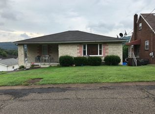 114 Parr Ave, Mingo Junction, OH 43938