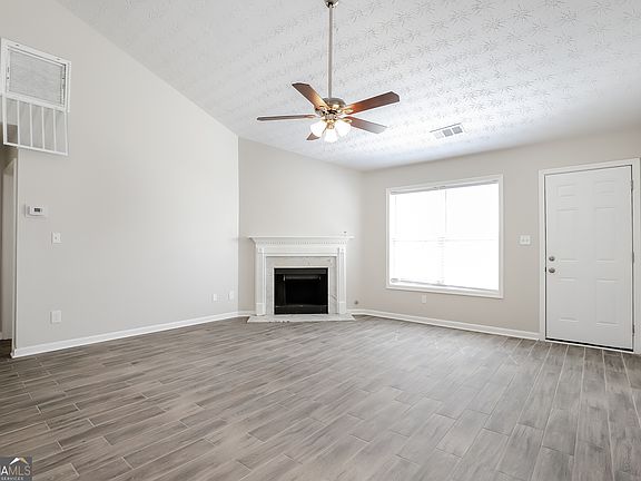 2nd image of 2524 Dalesford Ct