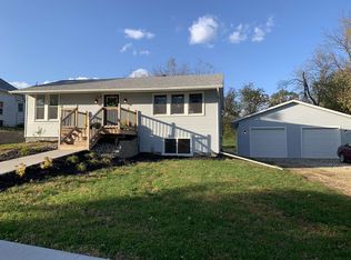 413 Maple St, De Soto, IA 50069