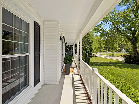 5th image of 3606 Gentry Station Dr