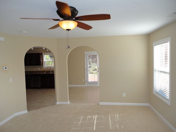 4th image of 714 Blue Lake Dr