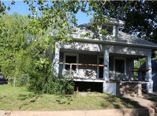 1960 N Fairview Ave, Wichita, KS 67203