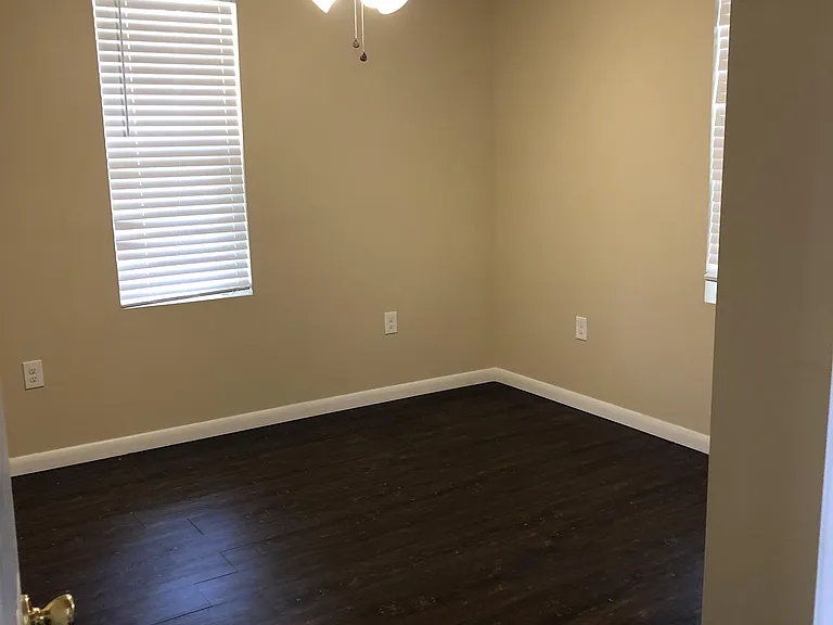 897 Orange Hill Rd — Photo 3