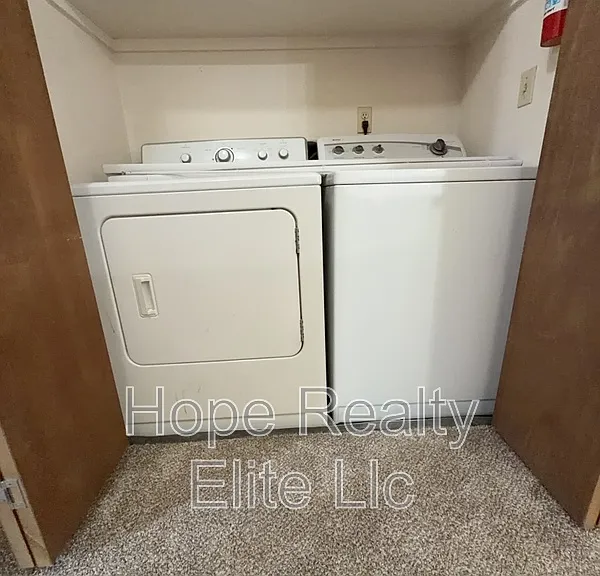 3960 Breaking Dawn St — Photo 13