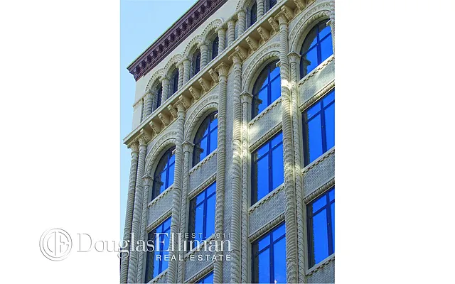 Rented by Douglas Elliman | media 18