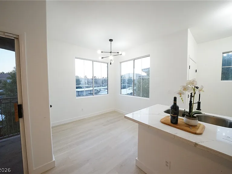 9050 W Warm Springs Rd #2084 — Photo 7