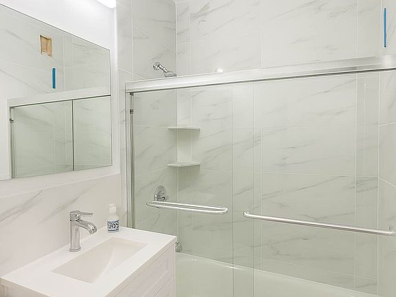5th image of 225 E 10th St APT 1C