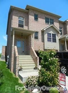 Great views from the front as well!
						:
						End unit allows for more privacy