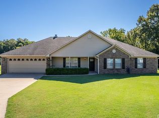 310 Natchez Trl, Conway, AR 72032