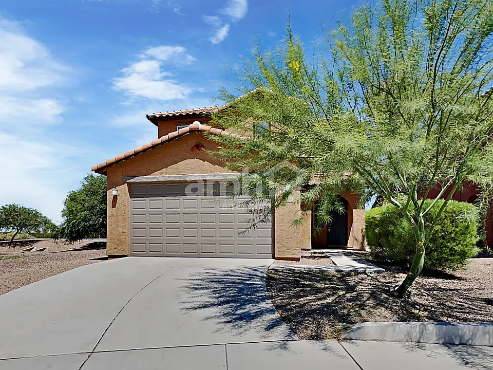 9488 S Desert Fauna Loop