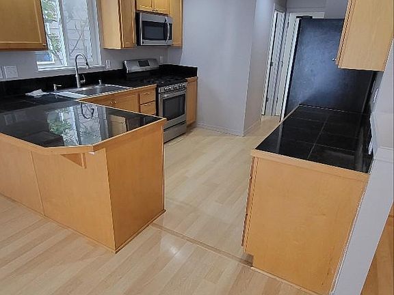 3rd image of 29929 49th Ln S