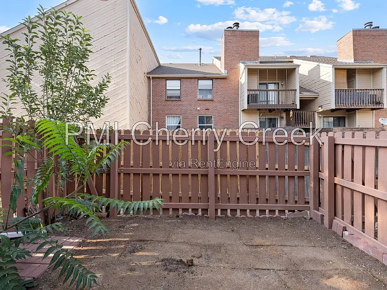 1223 S Idalia St — Photo 19