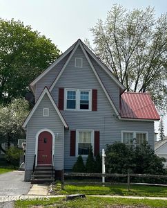 12 Saratoga Boulevard, Gloversville, NY, 12078