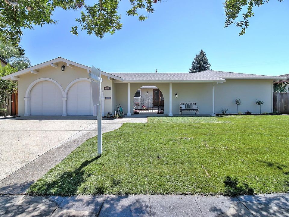 1st image of 2377 Walden Sq