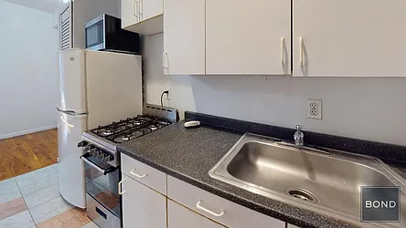 Rented by Bond New York