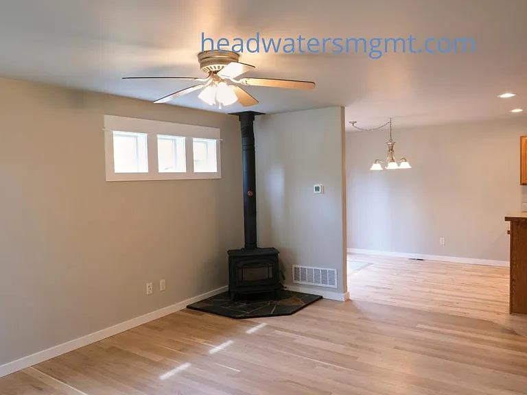 403 N Quaw Blvd — Photo 4