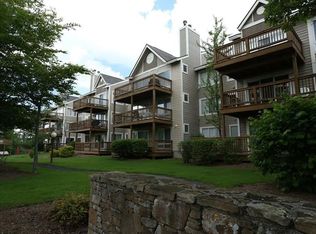 5326 Summit Dr, Hidden Valley, PA 15502